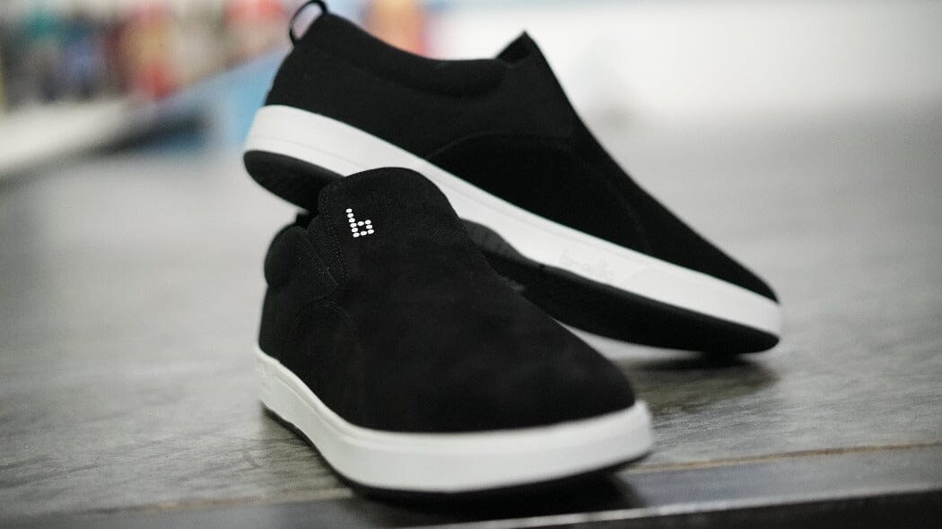 Black slip sales on skate shoes